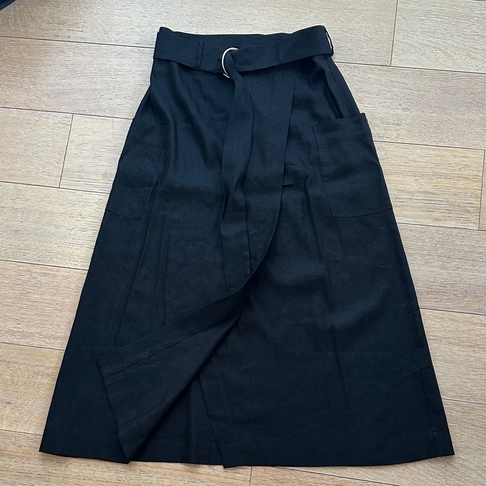 Modern Citizen Black Midi Skirt with Belt